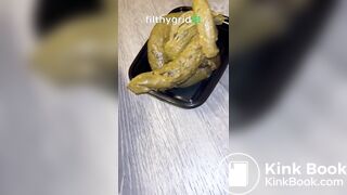 SCAT - Sexy girls Pooping 2