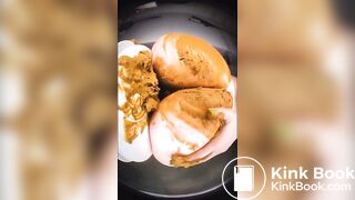 SCAT - Sexy girls Pooping 2