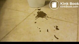 SCAT - Sexy girls Pooping 13