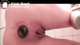 SCAT - Sexy girls Pooping 11