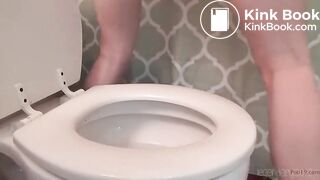 SCAT - Sexy girls Pooping 5
