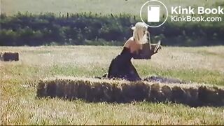 SCAT - Sexy girls Pooping 5