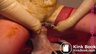 SCAT - Sexy girls Pooping 6