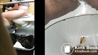 SCAT - Sexy girls Pooping 12