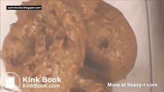 SCAT - Sexy girls Pooping 12