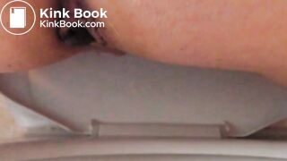 SCAT - Sexy girls Pooping 14