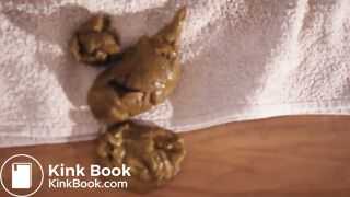 SCAT - Sexy girls Pooping 9