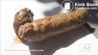 SCAT - Sexy girls Pooping 14