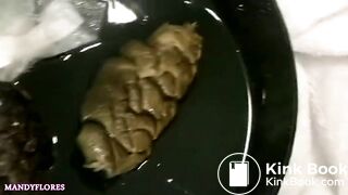 SCAT - Sexy girls Pooping 9