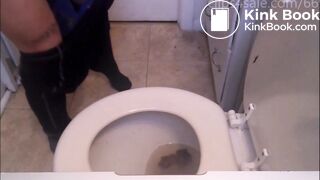 SCAT - Sexy girls Pooping 9