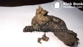 SCAT - Sexy girls Pooping 9