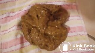 SCAT - Sexy girls Pooping 16
