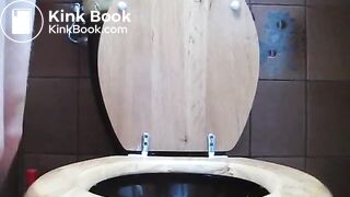 SCAT - Sexy girls Pooping 7