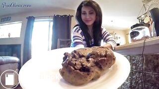 SCAT - Sexy girls Pooping 10