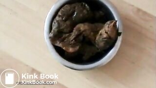 SCAT - Sexy girls Pooping 15