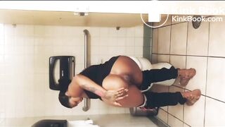 SCAT - Sexy girls Pooping 8