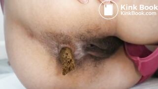 SCAT - Sexy girls Pooping 15