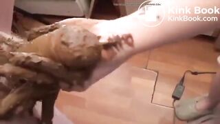 SCAT - Sexy girls Pooping 16