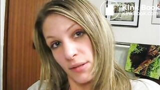 SCAT - Sexy girls Pooping 12