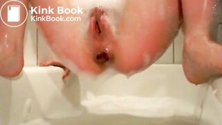 SCAT - Sexy girls Pooping 17