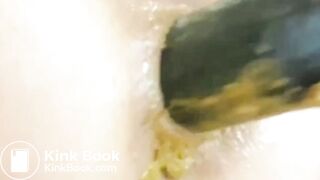 SCAT - Sexy girls Pooping 16