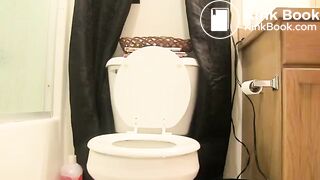 SCAT - Sexy girls Pooping 9
