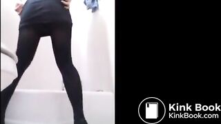 SCAT - Sexy girls Pooping 13