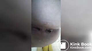 SCAT - Sexy girls Pooping 17