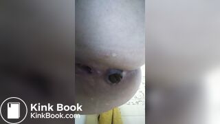 SCAT - Sexy girls Pooping 17