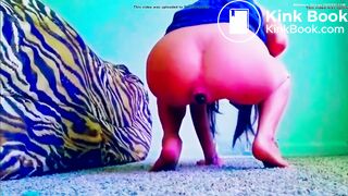 SCAT - Sexy girls Pooping 12