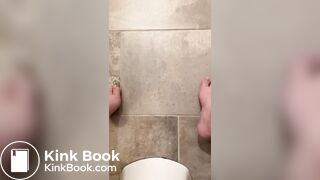 SCAT - Sexy girls Pooping 17