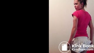 SCAT - Sexy girls Pooping 13