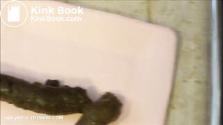 SCAT - Sexy girls Pooping 13