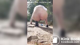 SCAT - Sexy girls Pooping 15