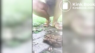 SCAT - Sexy girls Pooping 16