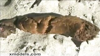 SCAT - Sexy girls Pooping 14