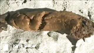 SCAT - Sexy girls Pooping 14