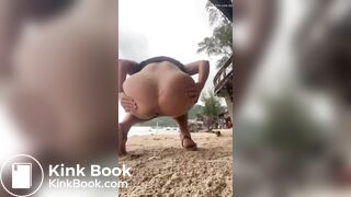 SCAT - Sexy girls Pooping 13