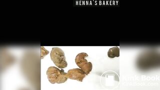 SCAT - Sexy girls Pooping 20