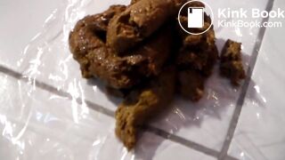 SCAT - Sexy girls Pooping 15