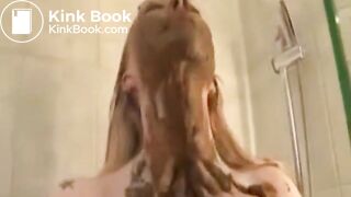 SCAT - Sexy girls Pooping 20