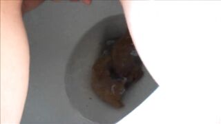 SCAT - Sexy girls Pooping 16