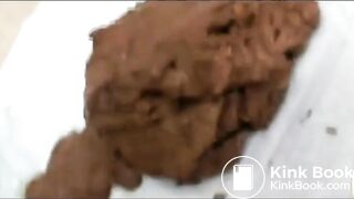 SCAT - Sexy girls Pooping 14