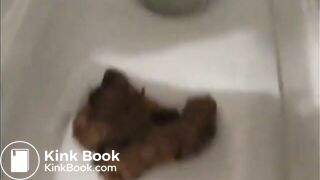 SCAT - Sexy girls Pooping 14