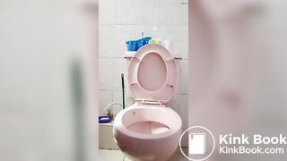 SCAT - Sexy girls Pooping 13