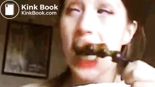 SCAT - Sexy girls Pooping 16