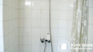 SCAT - Sexy girls Pooping 17