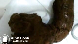 SCAT - Sexy girls Pooping 15