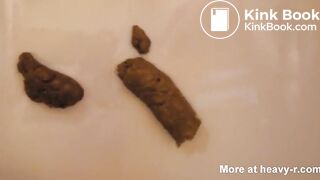 SCAT - Sexy girls Pooping 16