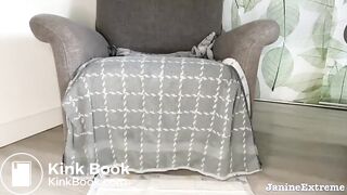 SCAT - Sexy girls Pooping 16